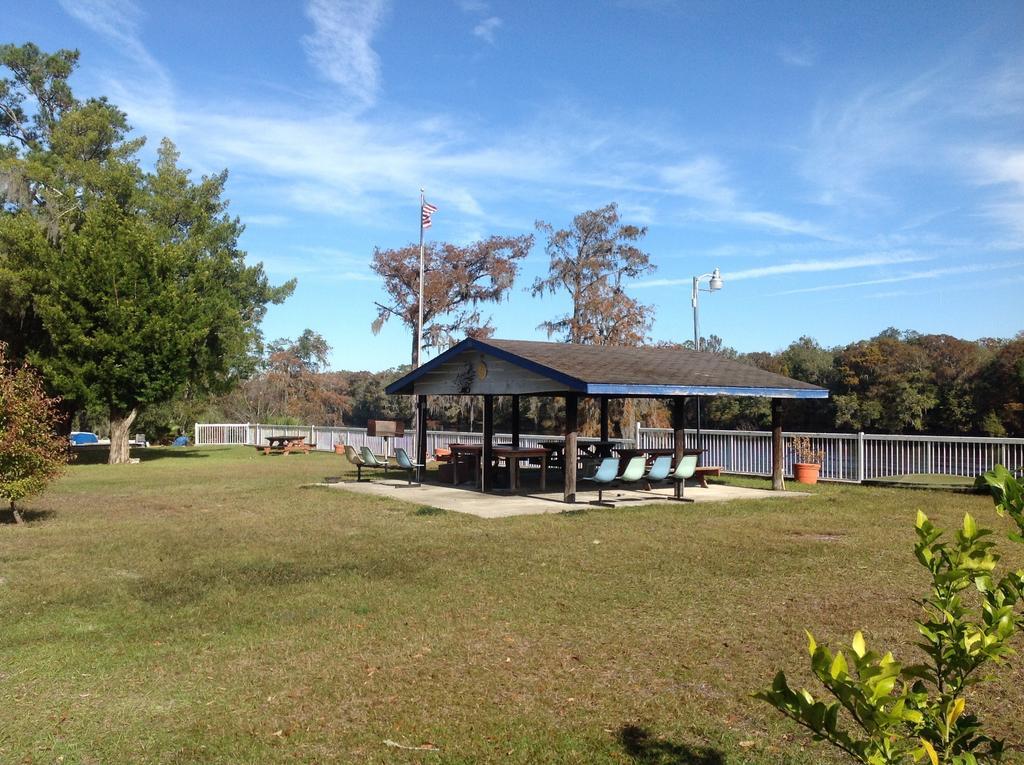 Suwannee Gables Hotel Old Town Kültér fotó