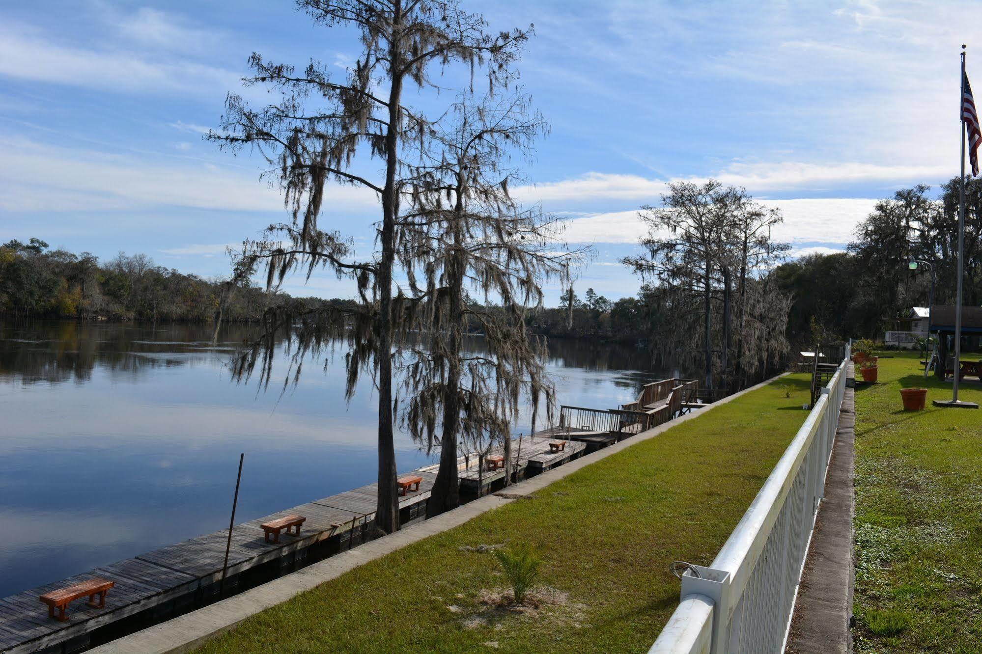 Suwannee Gables Hotel Old Town Kültér fotó